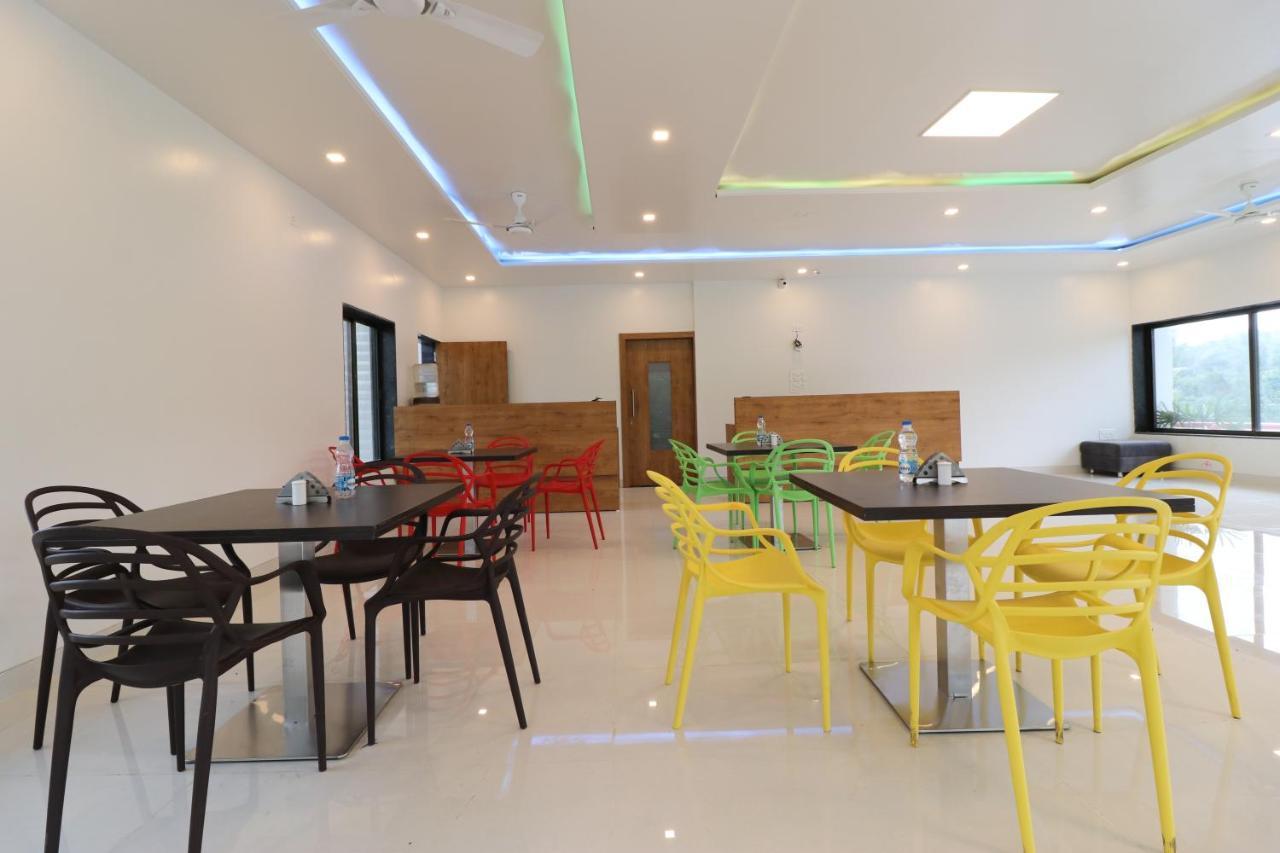 אאורנגבד Hotel The Orange Flag מראה חיצוני תמונה
