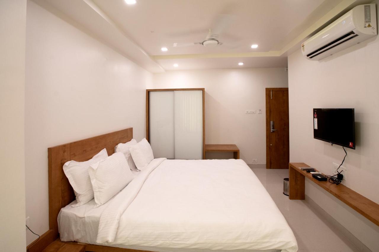 אאורנגבד Hotel The Orange Flag מראה חיצוני תמונה