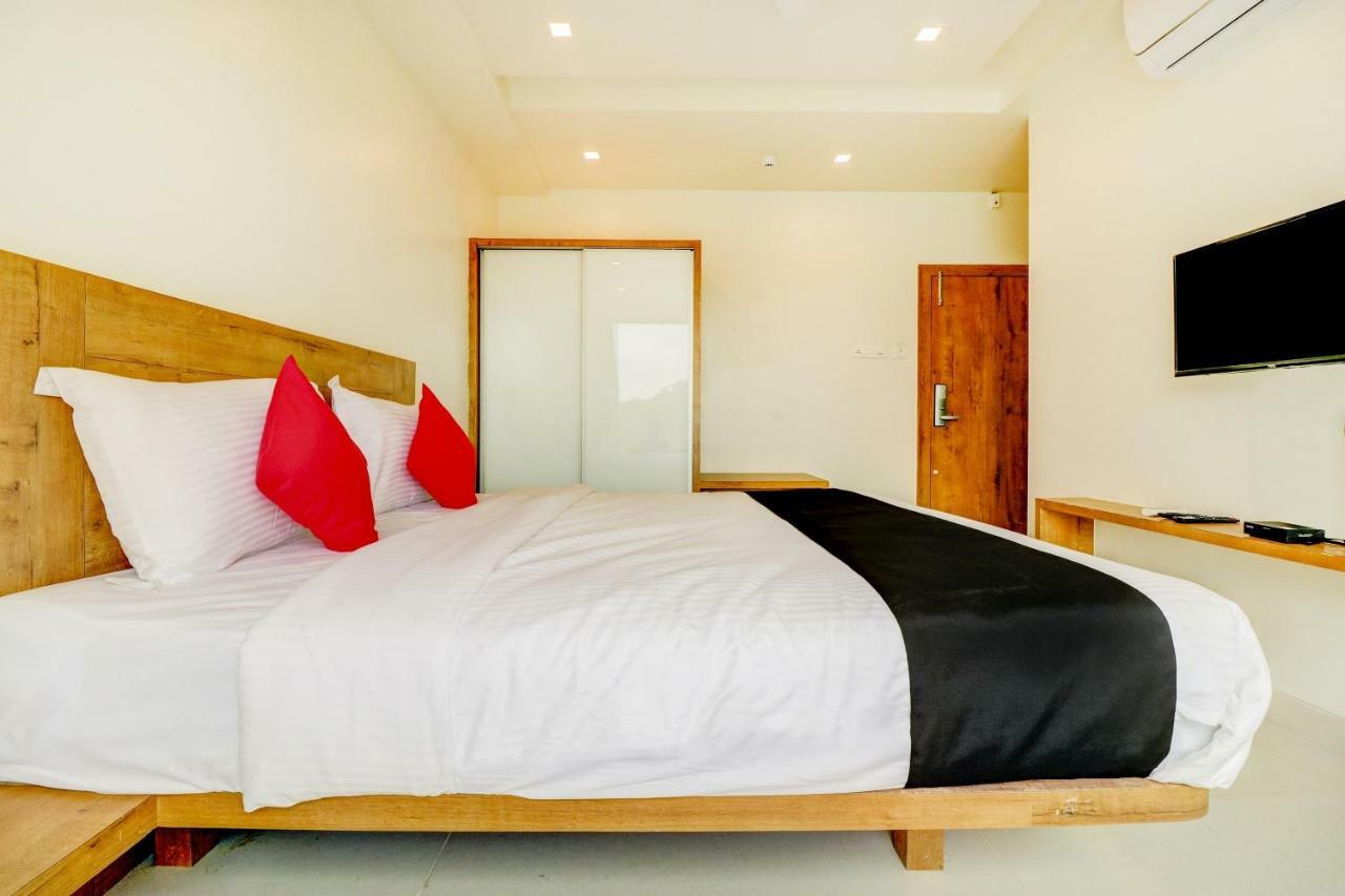 אאורנגבד Hotel The Orange Flag מראה חיצוני תמונה