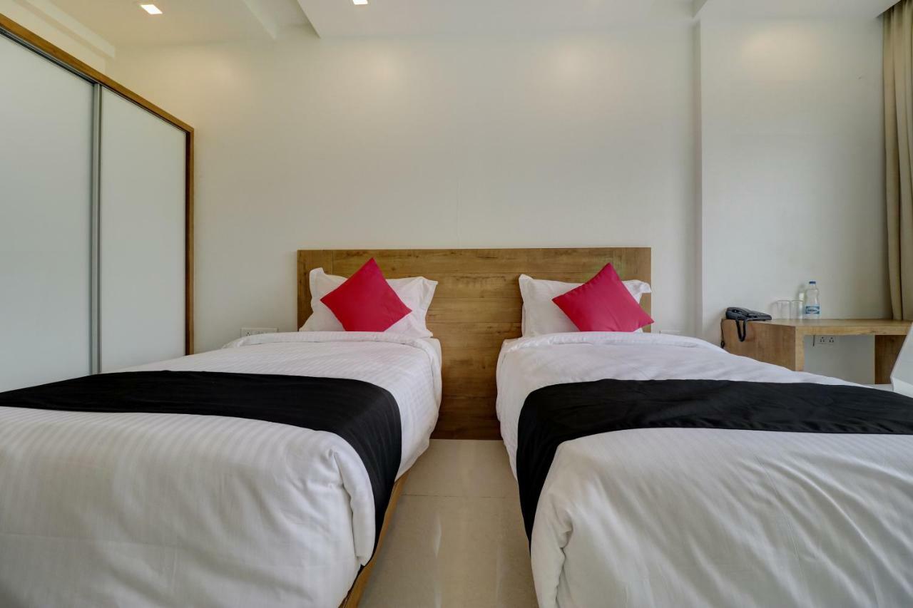 אאורנגבד Hotel The Orange Flag מראה חיצוני תמונה