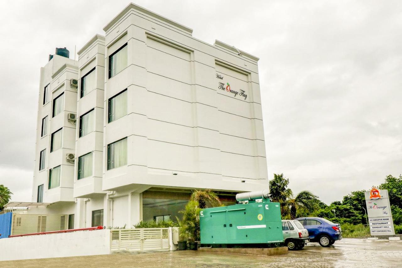 אאורנגבד Hotel The Orange Flag מראה חיצוני תמונה