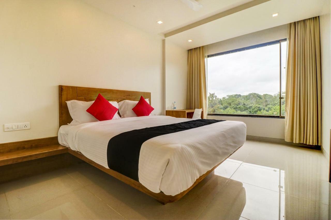 אאורנגבד Hotel The Orange Flag מראה חיצוני תמונה