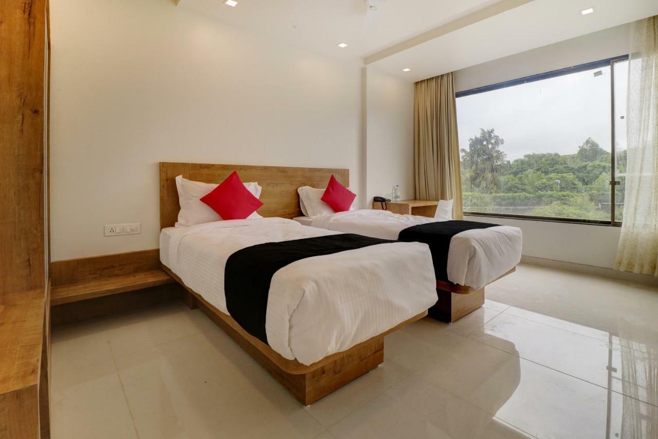 אאורנגבד Hotel The Orange Flag מראה חיצוני תמונה