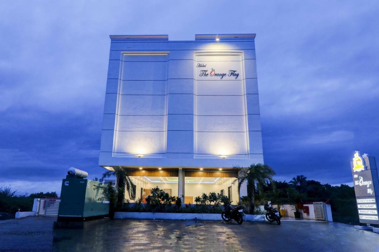 אאורנגבד Hotel The Orange Flag מראה חיצוני תמונה